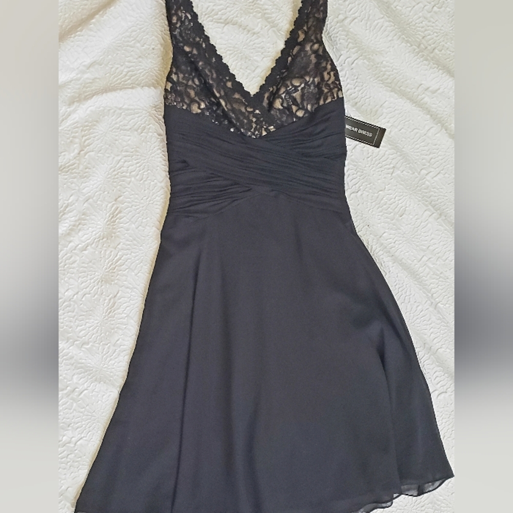 Jones Wear Dress Black Lace Chiffon Surplice Cocktail Flirty Vintage, Sz 6, NWT